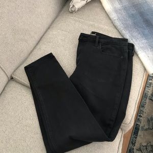 Universal Thread hi-rise skinny jeans - size 12